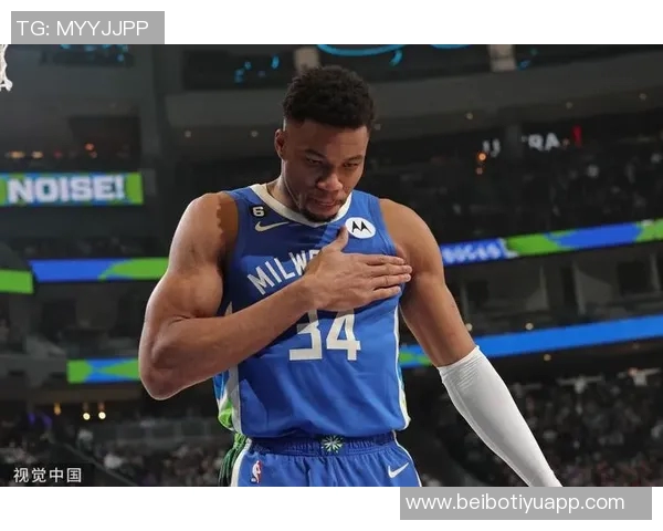 米德尔顿重返赛场半场表现抢眼贡献10分并助攻字母哥制造犯规